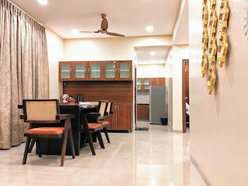 crescent stays banjara hills