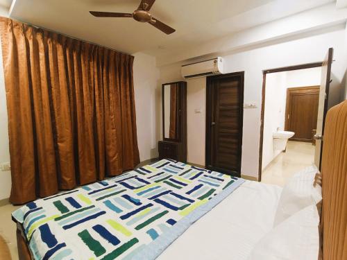 crescent stays banjara hills