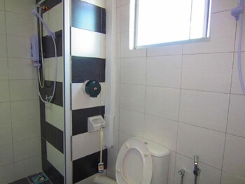 The Ceo Duplex Soho Suite,George Town>>Bayan Lepas,2 star