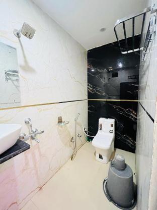 hotel kaushalya