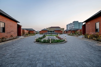 the bhagwati cottage and villa