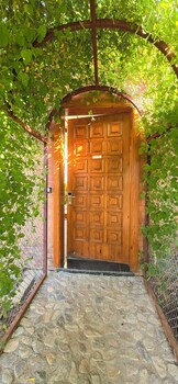 The Bhagwati Cottage & Villa,,3 star