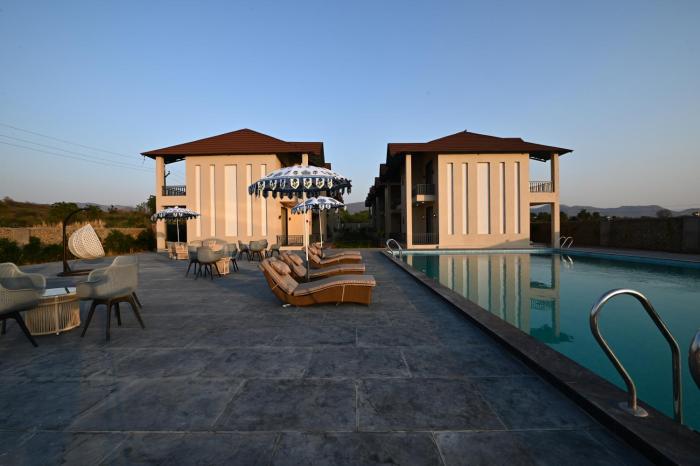 the bhagwati cottage and villa
