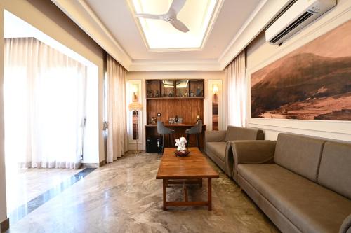 the bhagwati cottage and villa