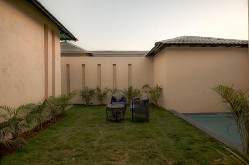 the bhagwati cottage and villa