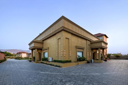 the bhagwati cottage and villa