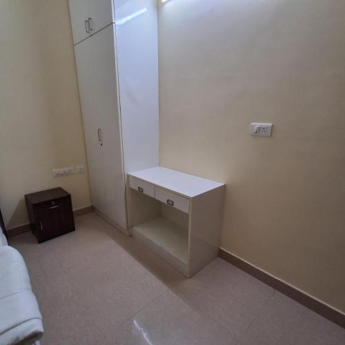 oxemate service apartment