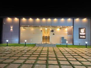 estoria hotel and resort