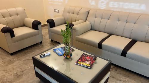 estoria hotel and resort