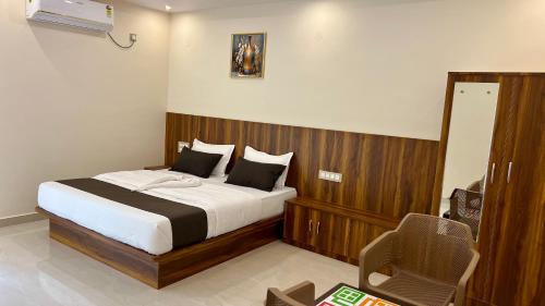 estoria hotel and resort