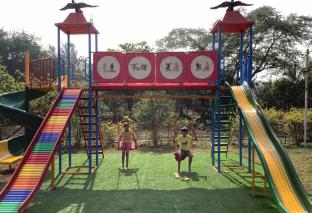 Green Living Farm House And Farm Villa ,,5 star