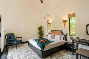 elivaas bellavie 3 bhk villa with private pool