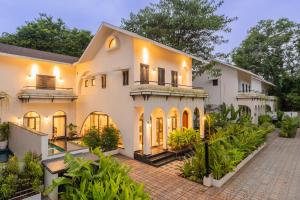 elivaas bellavie 3 bhk villa with private pool