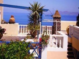 hotel thira