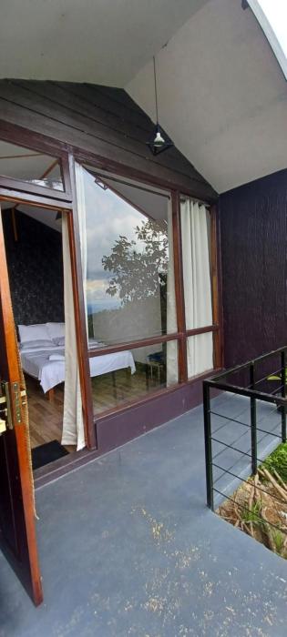 hills abode homestay