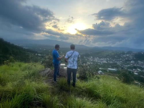 hills abode homestay