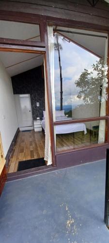 hills abode homestay