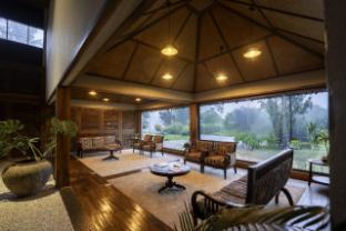 kings flora luxury organic farmresort
