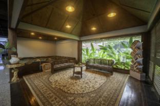 kings flora luxury organic farmresort