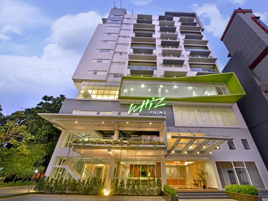 Whiz Prime Hotel Pajajaran Bogor,Bogor>>Bandung,3 star