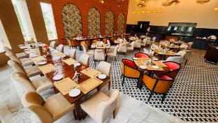 The Golden Tree Hotel Jaunpur,,5 star