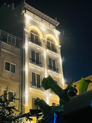 elegance inn