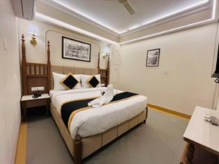 elegance inn