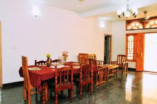 Camelia Homestay,Camelia Homestay, Kavoopakam, Estate Pooppara,2 star