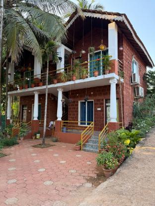 stone guest house gokarna