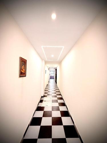 hotel meera