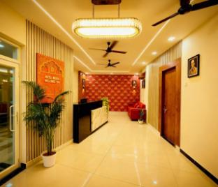 Hotel Meera,,5 star