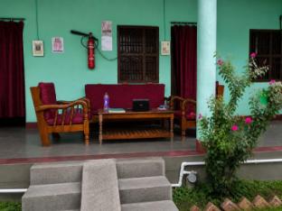 santosh lodge