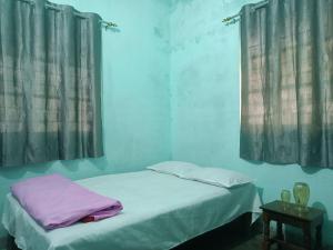 santosh lodge