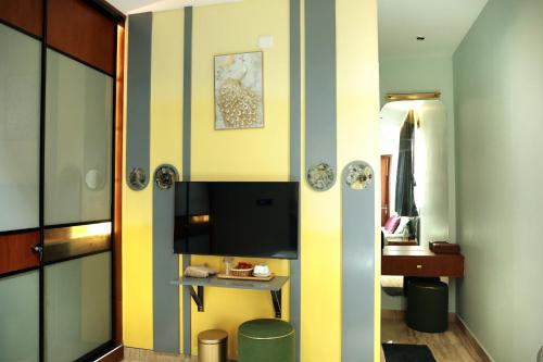vluv home stay
