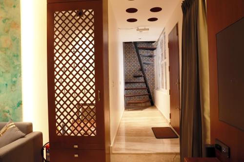 vluv home stay