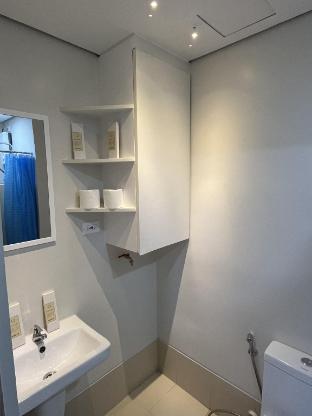 Elegant Abode,,5 star