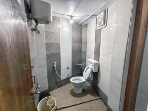 semmeen lodge