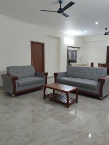 amaira studio living