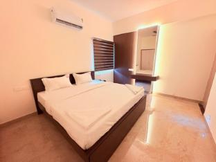 amaira studio living