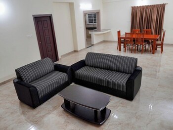 Amaira Studio Living,,4 star