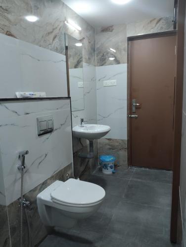 amaira studio living