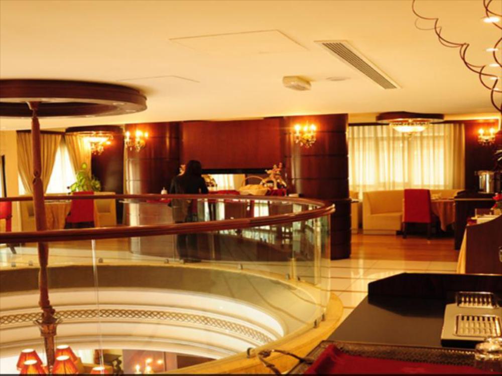 al hayat hotel apartments