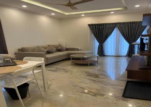 tahani suites