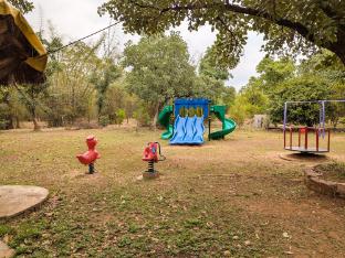 syna jungle resort shahdar