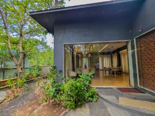 syna jungle resort shahdar