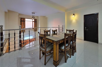 the cozy corner hilltop 360 view retreat