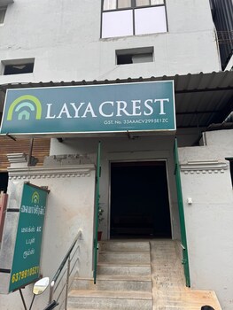 laya crest