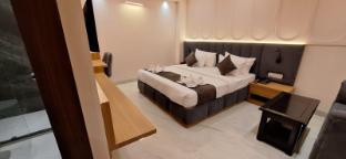 hotel bhagwati grand