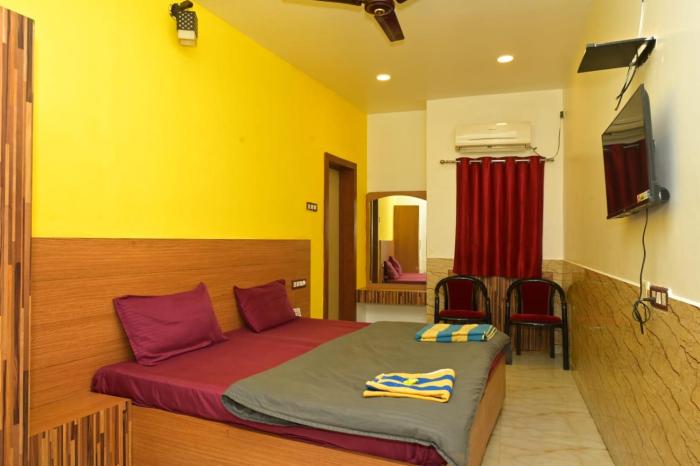 nirmalya guest house