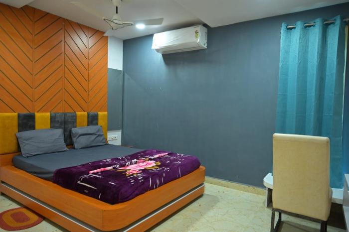 nirmalya guest house